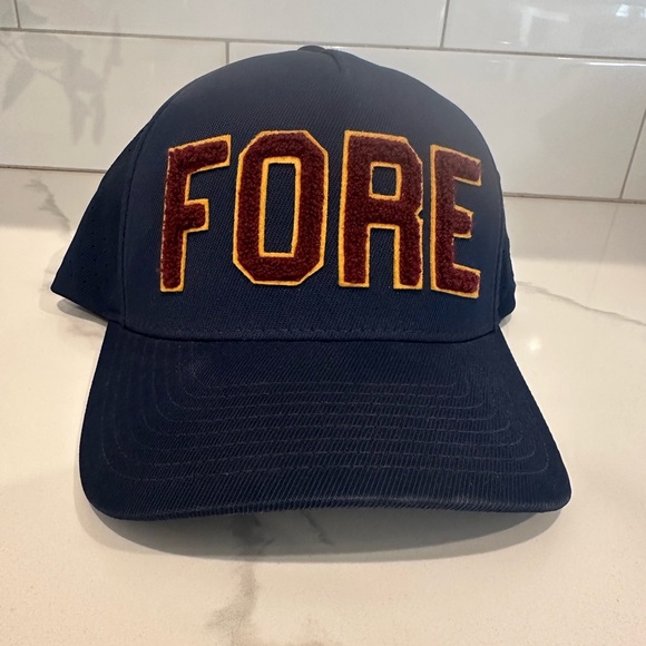 G/FORE HATS BUNDLE “2” - Picture 6 of 7